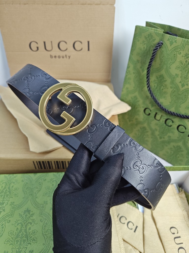 G*u*i belts